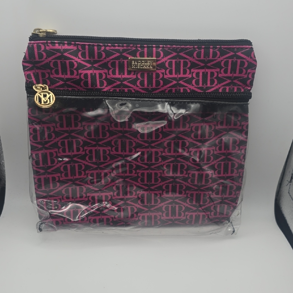 Badgley Mischka Hot Pink & Black Logo Small Cosmetic Bag (EUC)💖🖤💖